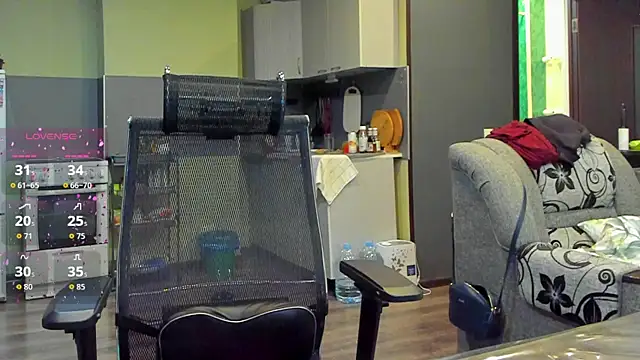 1lindsey1 online show from November 2025 12:15:02 PM