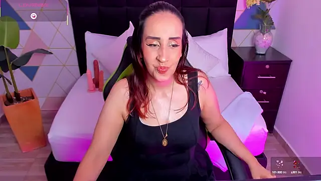 Snapshot of jadde13_ chatting on September 2025 07:48:01 PM jadde13 online show from September 2025 07:48:01 PM