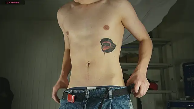 dustyn fox online show from February 2025 02:37:01 PM