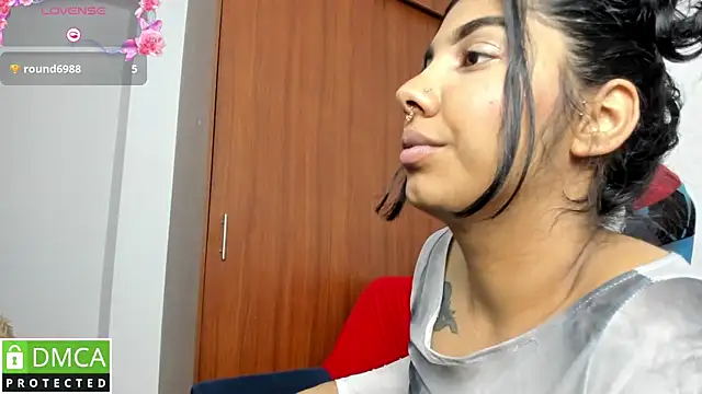 Snapshot of jasmine_bunny_ chatting on January 2025 09:18:01 PM jasmine bunny online show from January 2025 09:18:01 PM