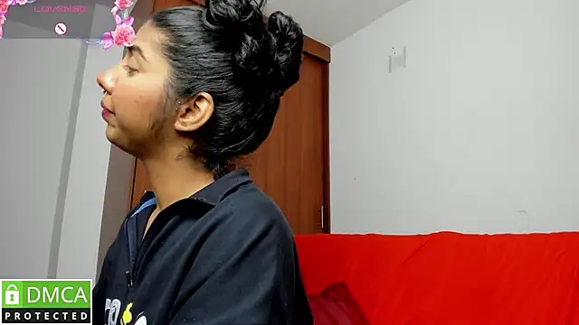 Snapshot of jasmine_bunny_ chatting on February 2025 04:25:01 AM jasmine bunny online show from February 2025 04:25:01 AM