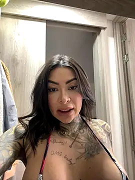 Iam Annii online show from October 2025 08:53:02 PM