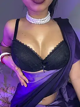 Snapshot of Hot-sexy222 chatting on February 2025 10:35:02 AM Hot-sexy222 online show from February 2025 10:35:02 AM