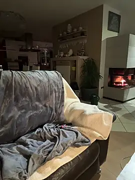 Snapshot of redNatified chatting on December 2025 08:06:02 PM redNatified online show from December 2025 08:06:02 PM