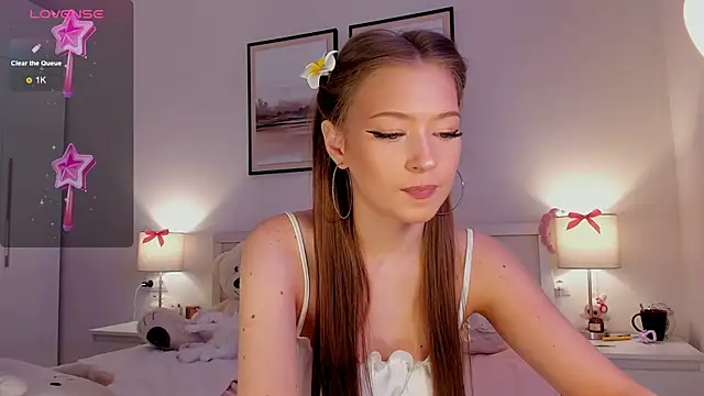 diana nier online show from April 2026 07:43:01 PM