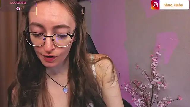 Snapshot of ShiroHeby chatting on November 2025 01:54:02 PM ShiroHeby online show from November 2025 01:54:02 PM