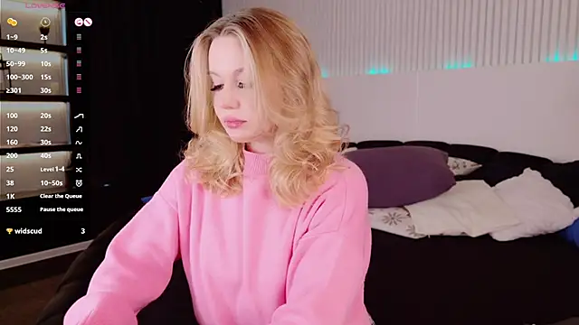 AliceMorr online show from December 2024 08:34:02 AM