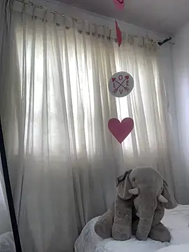 sofia xxx1 online show from February 2025 09:16:02 PM