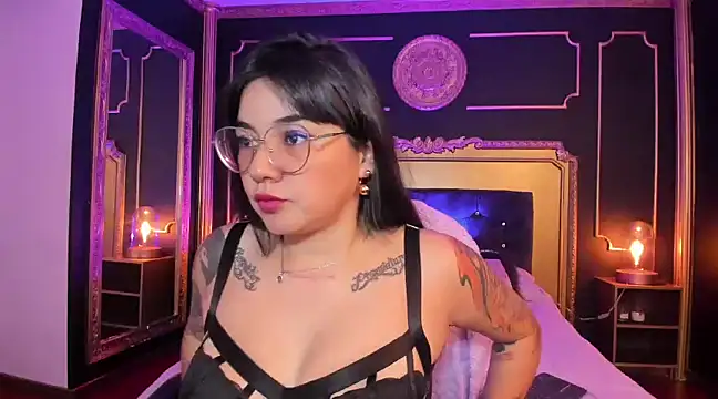 Snapshot of JeyLee chatting on February 2025 11:50:01 AM JeyLee online show from February 2025 11:50:01 AM