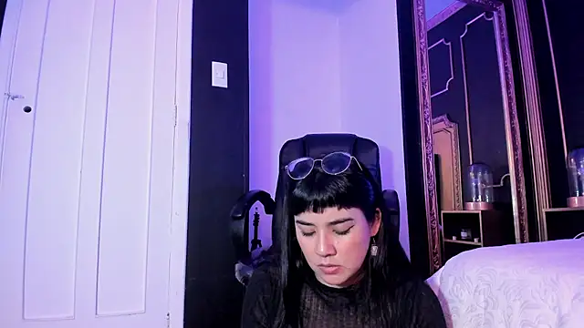 Snapshot of JeyLee chatting on March 2025 08:22:01 AM JeyLee online show from March 2025 08:22:01 AM