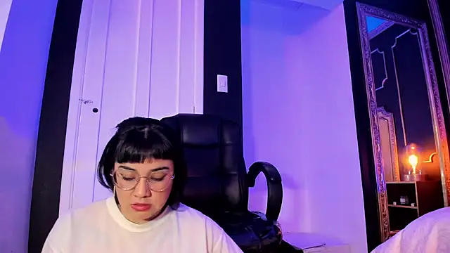 Snapshot of JeyLee chatting on March 2025 11:42:02 AM JeyLee online show from March 2025 11:42:02 AM