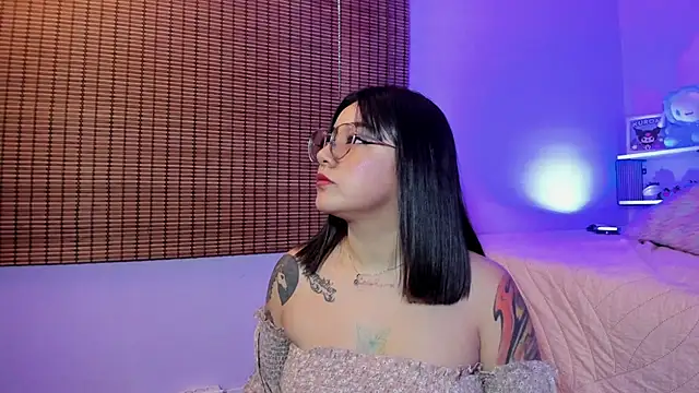 Snapshot of JeyLee chatting on September 2025 12:07:01 PM JeyLee online show from September 2025 12:07:01 PM