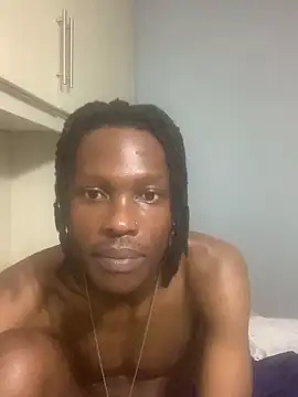 Snapshot of MluTheFixer chatting on December 2024 07:00:02 PM MluTheFixer online show from December 2024 07:00:02 PM