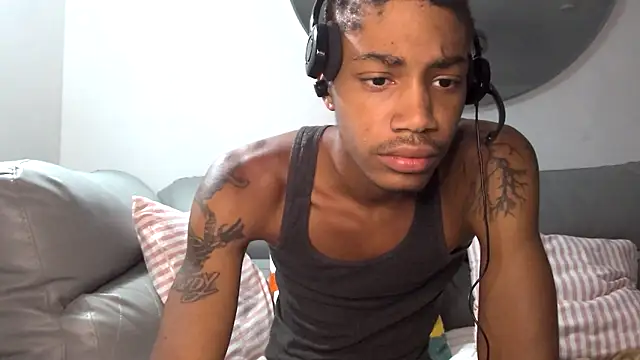 Skinnyblackman online show from October 2025 10:29:01 PM