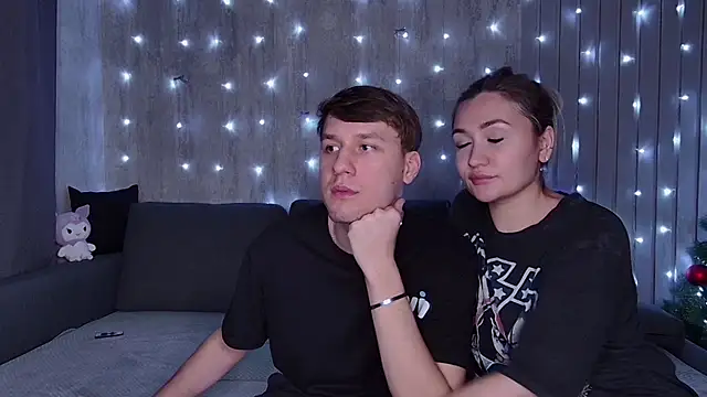 Snapshot of wineandboobss chatting on December 2024 06:43:02 PM wineandboobss online show from December 2024 06:43:02 PM