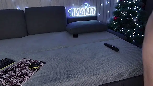 Snapshot of wineandboobss chatting on January 2025 06:03:01 PM wineandboobss online show from January 2025 06:03:01 PM