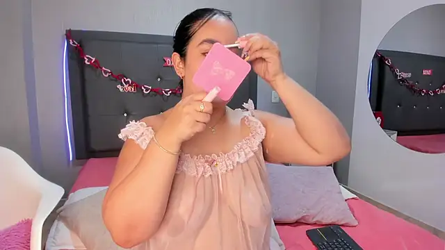 emma lye online show from April 2026 08:45:02 PM