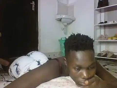 sexyqueen02 online show from February 2025 08:58:02 PM