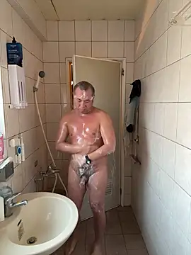 chih515 online show from April 2026 11:35:01 PM