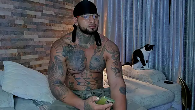 Snapshot of zaiin_diesel chatting on December 2024 10:06:02 AM zaiin diesel online show from December 2024 10:06:02 AM