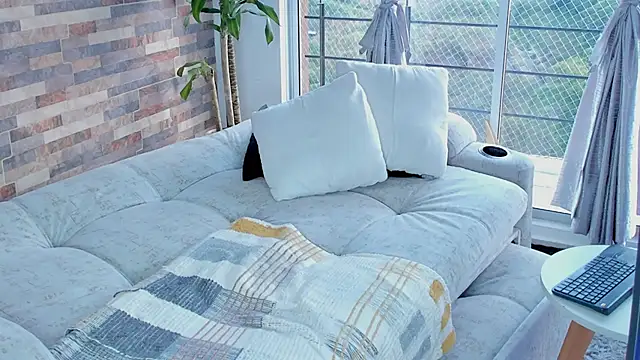 Snapshot of zaiin_diesel chatting on December 2024 11:28:01 AM zaiin diesel online show from December 2024 11:28:01 AM