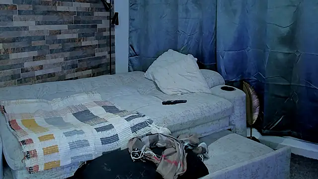 Snapshot of zaiin_diesel chatting on January 2025 02:56:01 AM zaiin diesel online show from January 2025 02:56:01 AM