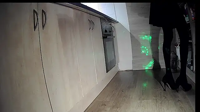 FLakiReve online show from November 2025 09:24:02 PM