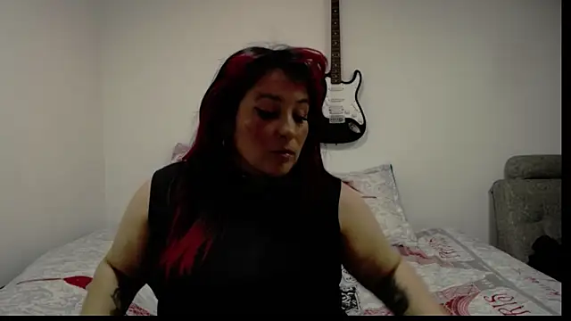 Snapshot of amydeepqueen chatting on May 2026 02:02:02 PM amydeepqueen online show from May 2026 02:02:02 PM