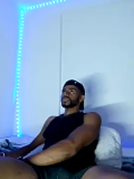 GerardSmitt online show from November 2025 02:01:02 AM