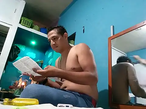 Snapshot of LiosArmando420 chatting on September 2025 03:06:02 AM LiosArmando420 online show from September 2025 03:06:02 AM