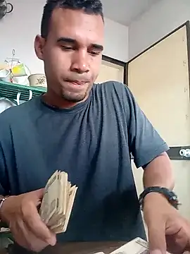 Snapshot of adriel_perez chatting on October 2025 01:12:01 PM adriel perez online show from October 2025 01:12:01 PM