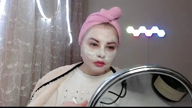 Snapshot of JewellKiss7 chatting on December 2024 05:15:02 PM JewellKiss7 online show from December 2024 05:15:02 PM