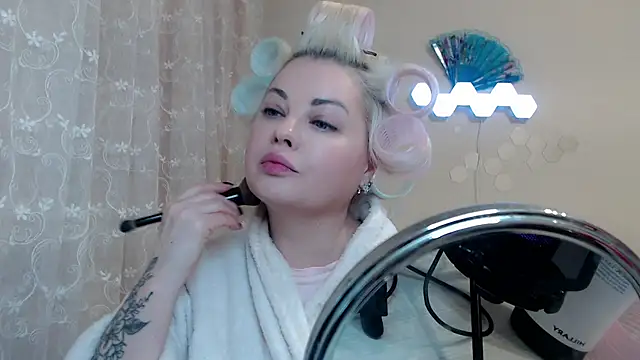 Snapshot of JewellKiss7 chatting on November 2025 12:32:02 AM JewellKiss7 online show from November 2025 12:32:02 AM