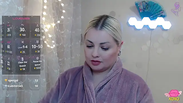 Snapshot of JewellKiss7 chatting on November 2025 04:40:02 PM JewellKiss7 online show from November 2025 04:40:02 PM