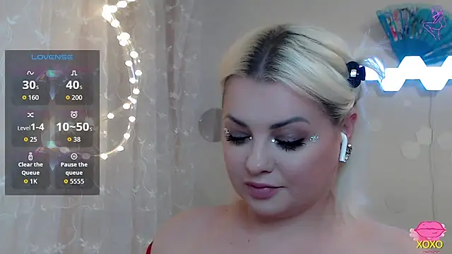 Snapshot of JewellKiss7 chatting on November 2025 11:13:01 AM JewellKiss7 online show from November 2025 11:13:01 AM