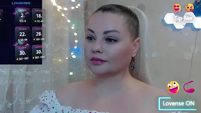 JewellKiss7 online show from June 2026 05:46:01 PM