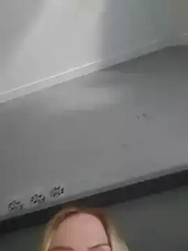 Linda 999 online show from March 2026 02:54:02 PM