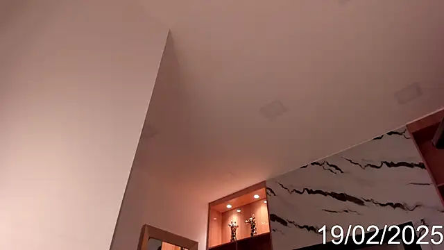 Isabel Escorcia online show from February 2025 08:33:02 AM