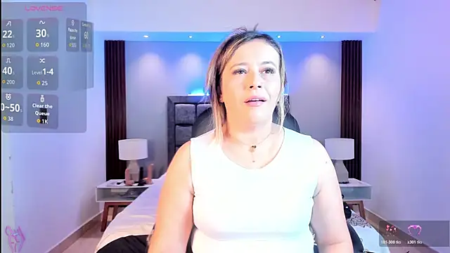 Susann Ross online show from April 2026 10:38:02 AM