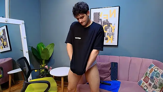 Snapshot of Mark_Evans1_ chatting on December 2024 05:36:02 PM Mark Evans1 online show from December 2024 05:36:02 PM