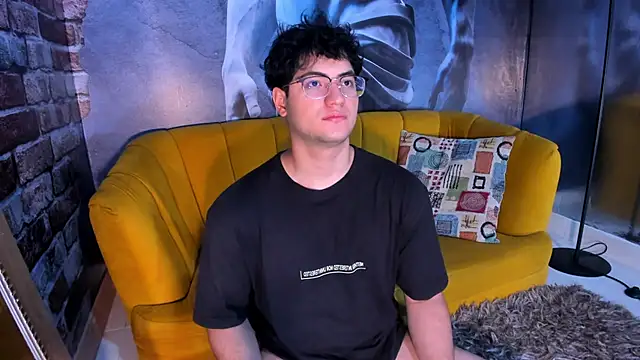 Snapshot of Mark_Evans1_ chatting on March 2025 08:10:02 PM Mark Evans1 online show from March 2025 08:10:02 PM