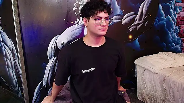 Snapshot of Mark_Evans1_ chatting on March 2025 07:42:02 PM Mark Evans1 online show from March 2025 07:42:02 PM