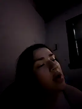 Snapshot of Luulaa444 chatting on November 2025 09:58:01 PM Luulaa444 online show from November 2025 09:58:01 PM