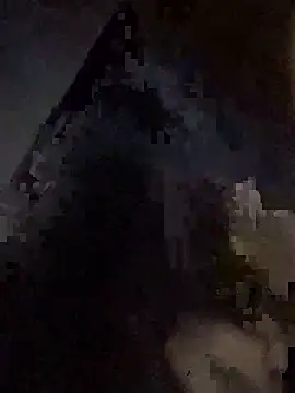 Luulaa444 online show from November 2025 01:37:01 AM