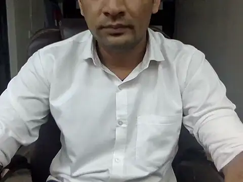 NiceBoy9099 online show from April 2026 05:57:01 PM