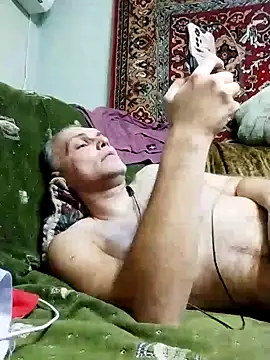 Pineapple04 online show from February 2025 06:46:01 PM