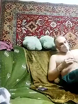 Pineapple04 online show from February 2025 04:00:02 PM