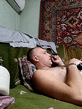 Pineapple04 online show from September 2025 05:16:01 PM