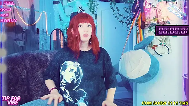 Snapshot of Toxic_Ellies chatting on January 2025 12:57:02 PM Toxic Ellies online show from January 2025 12:57:02 PM