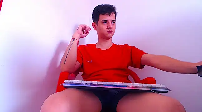 ADAM HOT online show from March 2025 05:01:01 PM